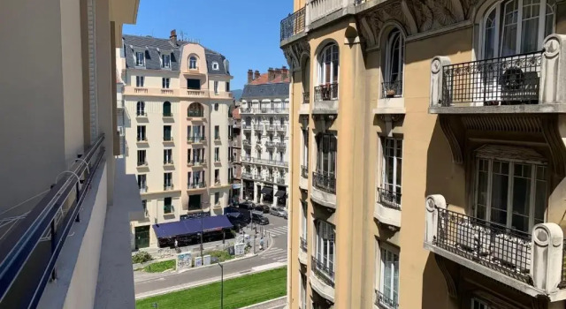 Bright 42m2 apartment fully renovated in 2021 #BT, Забронировать Апартаменты/квартира Гренобль Grenoble Area