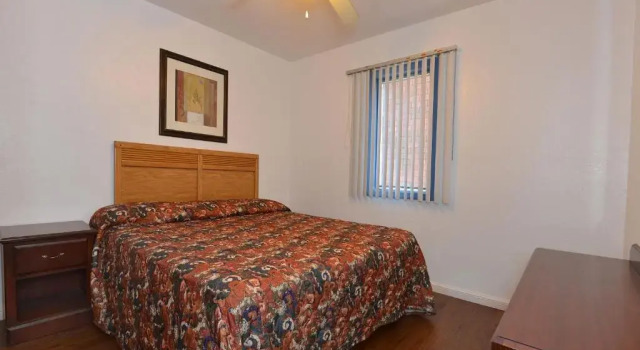 Shore Beach Houses - 52 - 406 Porter Avenue