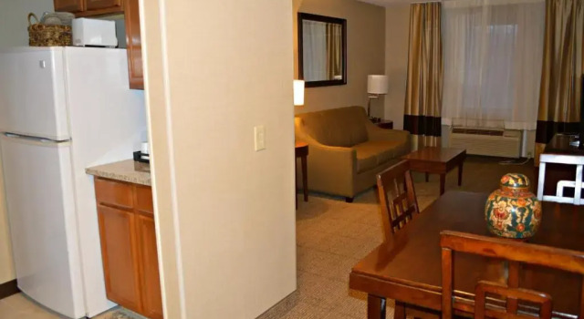 Люкс Wyndham Garden Hotel Cross Lanes Charleston