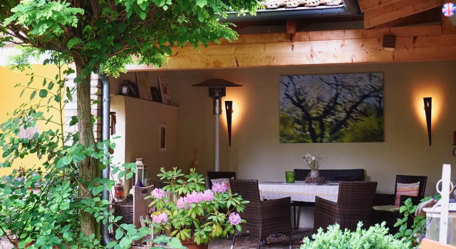 Biggi‘s Bed&Breakfast, Забронировать Отель Флонхайм земля Гессен