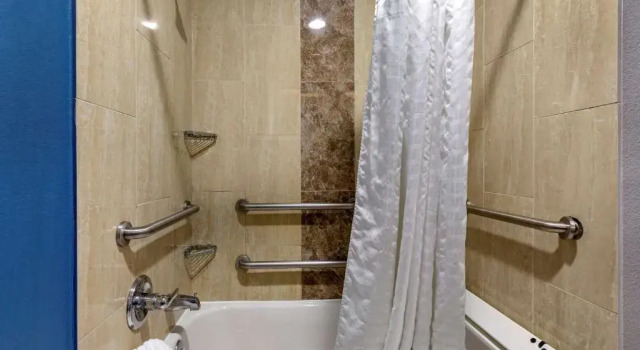 Люкс Comfort Inn & Suites Mansfield