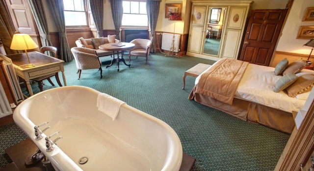 Двухместный семейный номер Standard с видом на реку Ednam House Hotel