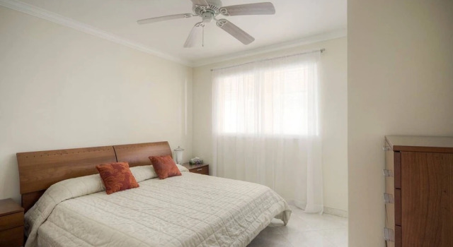 Le Marina Bay PH5 - Condo 4 People, Sunny Isles, Varaa Hotelli Hotellit Miami Beach uima-altaalla, Uima-allas