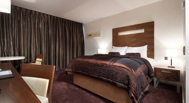 Clayton Hotel Galway, Забронировать Отель Отели Голуэй с парковкой, Парковка