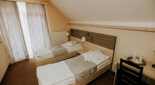 Guest house Lacul Linistit, Reserva ahora Hostal o pensión Hoteles en Moneasa con aparcamiento, Aparcamiento