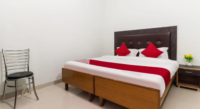 Collection O45285 Hotel Ganpati Inn