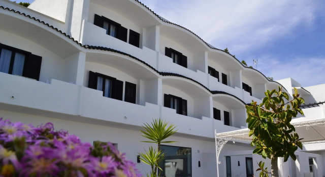 La Casa e il Mare Hotel, Rezervasyon Otel Mattinata Foresta Umbra
