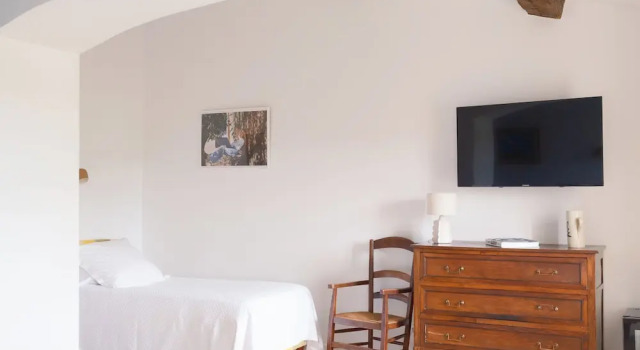 Семейный номер Standard с видом на сад Hôtel La Figuière