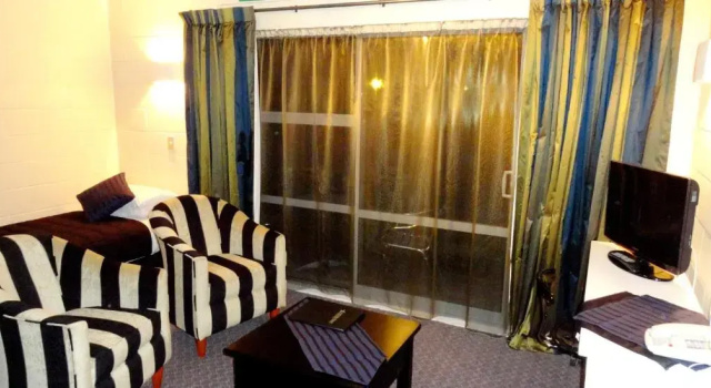Трёхместная студия Standard Aarburg Airport Motel
