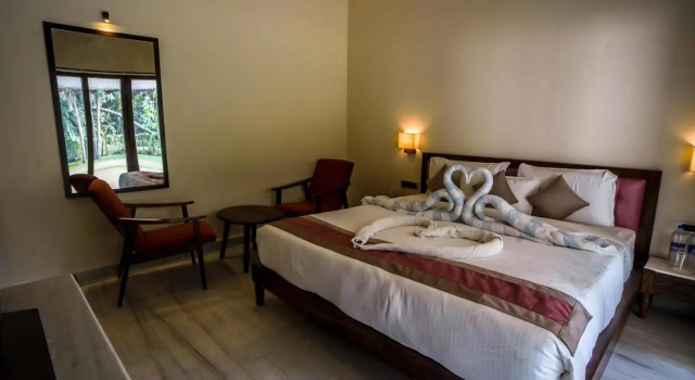 Aranya Vilas - A Nature Resort, Забронировать Курортный отель Отели штата Раджастхана с бассейном, Бассейн