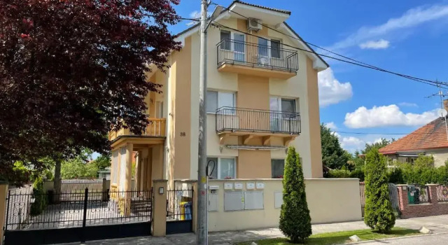 Apartmány Diana, Rezervovat Hotel Hotely v Trnavský kraj s parkováním, Parkování