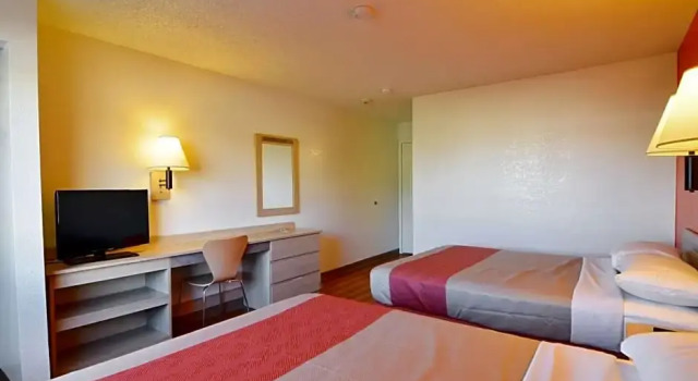 Номер Standard Motel 6 North Palm Springs, CA - North