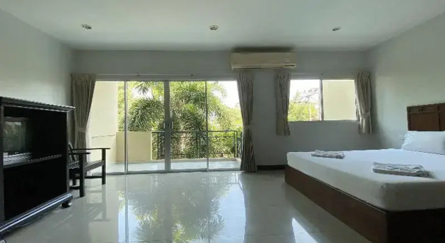 Двухместный номер Standard с балконом C.A.P. Mansion Hotel