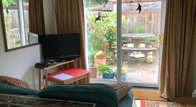 Primrose Villa self catering bnb, Забронировать Отель «постель и завтрак» Монмут Гвент, рядом с St Thomas the Martyr's Church