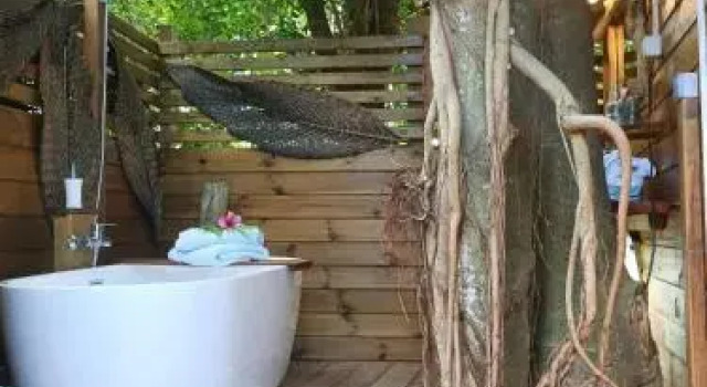 Ali-Naïs Location, Book Hotel Deshaies Basse-Terre