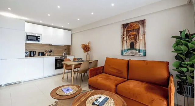 Renovated Flat 250m From the Beach - Town Centre - 2br/6p