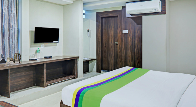 Номер Deluxe Treebo Raj Inn Lalpur