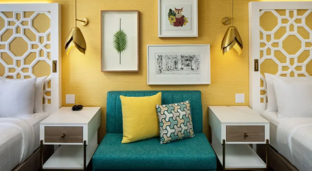 Четырёхместный номер Classic с балконом The Alfond Inn