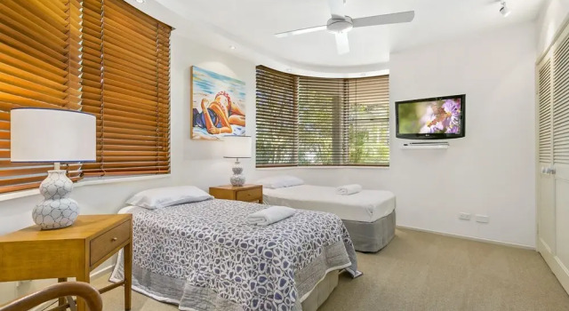 Spectacular Penthouse in Little Cove Noosa Heads - Unit 2 Cuvee 29 Allambie Rise, Забронировать Отель Отели Нуса-Хедс с бассейном, рядом с Нуса-Хилл, Бассейн