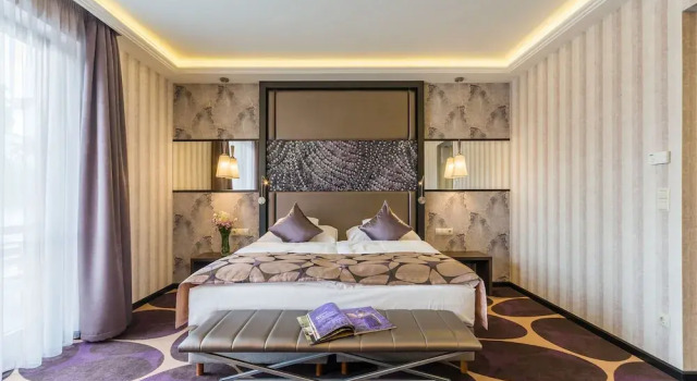 Victoria Garden Hotel, Забронировать Отель Ньиредьхаза Сабольч-Сатмар-Берег