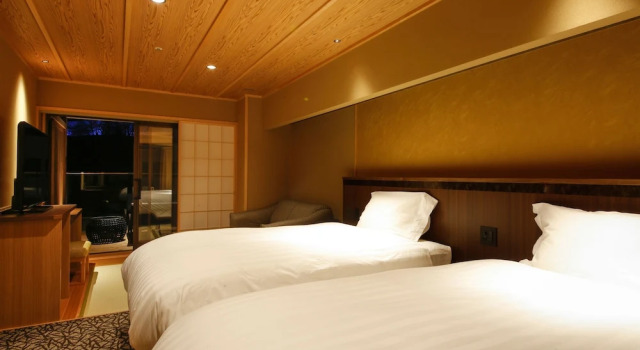 Двухместный клубный номер Standard с балконом The Shiroyama Terrace Tsuyama Villa