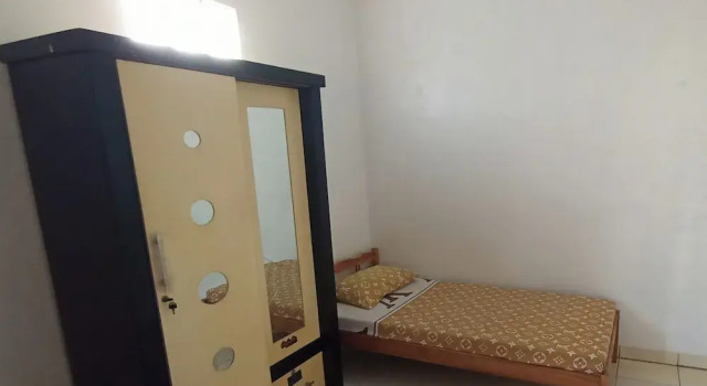 Hotel O Penginapan Hj Lilis Syariah