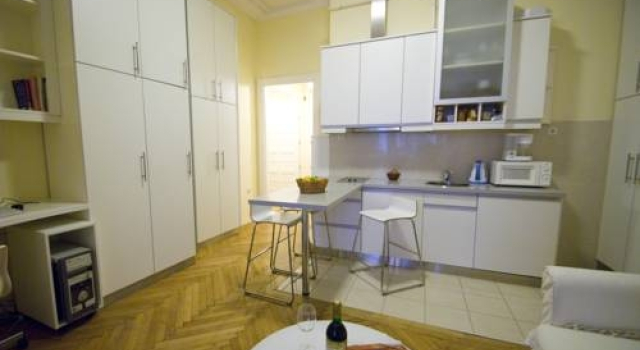 Apartments Central Wifi 2, Забронировать Апартаменты/квартира 05. Внутренний город - Город Леопольда 