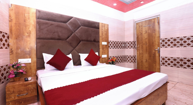 Номер Superior Hotel S2 Residency Near Railway Station Chandigarh