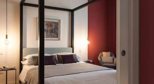 Полулюкс с балконом B&B Lorena Suites
