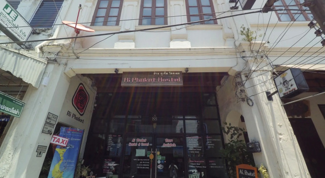 Ai Phuket Hostel & Cafe