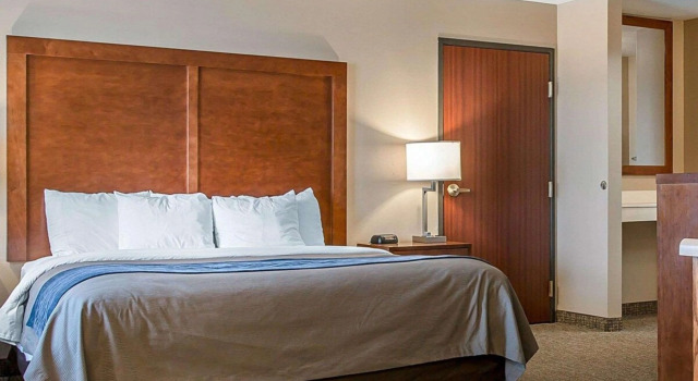 Holiday Inn Express Bluffton Inn And Suites by IHG, Boek Hotel Hotels in Indiana met ontbijt, Ontbijt