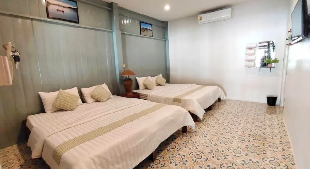 Четырёхместный семейный номер Standard Baanchansamut Homestay