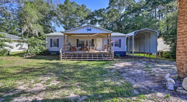 Коттедж Cozy Steinhatchee House w/ Fire Pit & Grill!