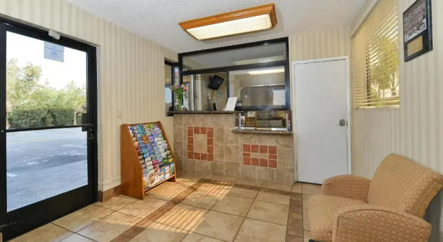 Одноместный номер Standard Americas Best Value Inn & Suites –LAX/El Segundo