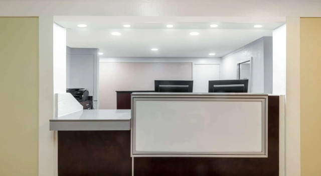 Travelodge by Wyndham Essington / Philadelphia Airport
