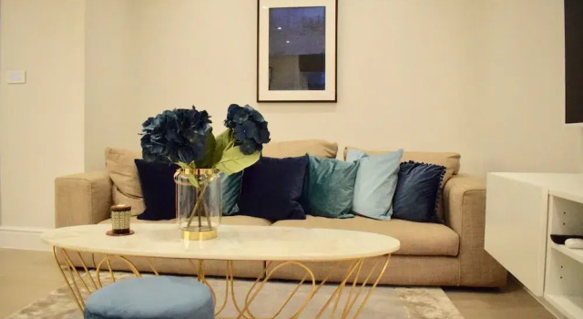 Luxurious 2 Bedroom Penthouse in Notting Hill, Забронировать Отель Отели Лондона 3 звезды, рядом с Ройал Ок, 3*
