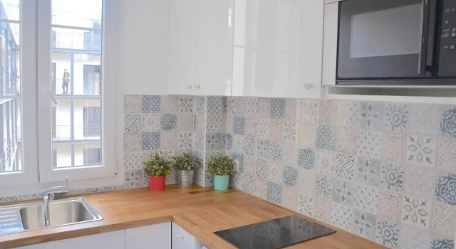 Апартаменты Longchamp Apartment
