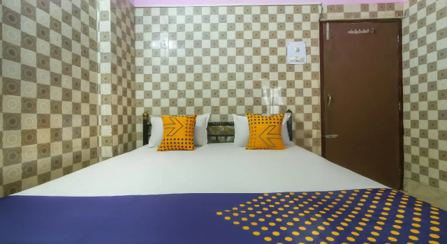 SPOT ON 65101 Rajdhani Rest House, Rezerwuj Hotel Hotele w Ranchi z parkingiem, Parking