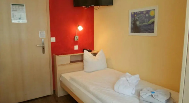 Одноместный номер Standard Hotel Europa
