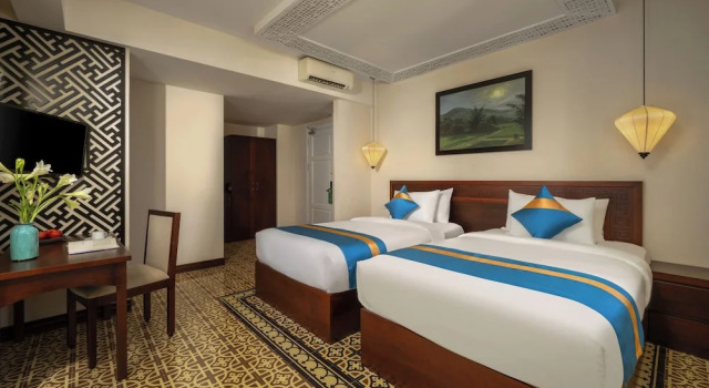 Двухместный номер Standard с видом на бассейн Royal Riverside Hoi An Hotel-Newly Renovated & Reopened