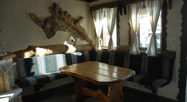 Complex Starite Kashti, Prenota Hotel Aleksandrovo Distretto di Burgas