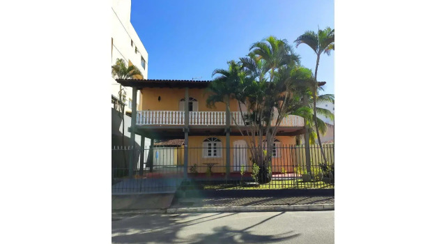 Casa 5 Quartos, Ampla, A 100 Metros Da Praia. Amigos E Família São Bem Vindos A