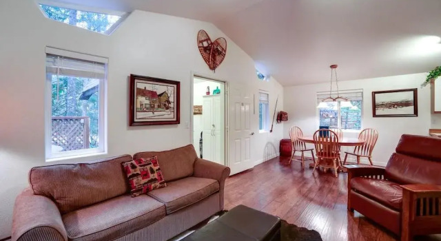 16GS - Hot Tub - BBQ - Pets Ok - Sleeps 2, Buchen Sie Hotel Deming Washington (state)