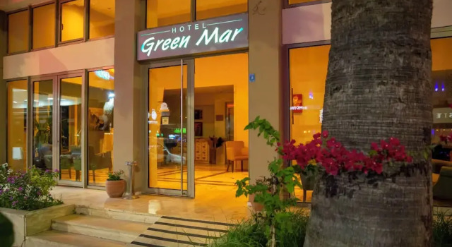 Green Mar Hotel