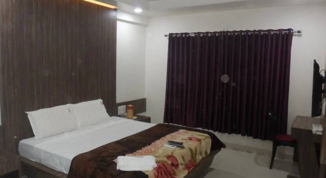 JK Rooms 101 Hotel Asian Inn, Забронировать Отель Отели штата Махараштры с завтраком, Завтраки