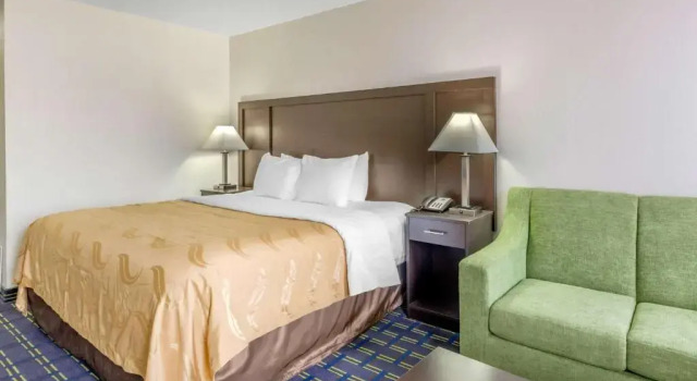 Номер Standard Quality Inn Waynesboro - Skyline Drive
