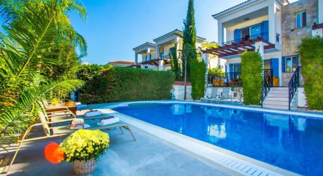 Willa 5 pokoi Villa Galina in Neo Chorio