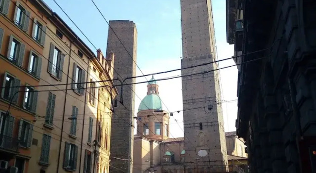Residenza le Torri by Rialto, Забронировать Апартаменты/квартира Болонья провинция Болонья, рядом с Башня Гарисенда