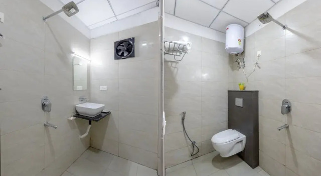 Номер Deluxe Hotel Park Tree I Sec-63A I Noida I Couple Friendly and Corporate Rooms available