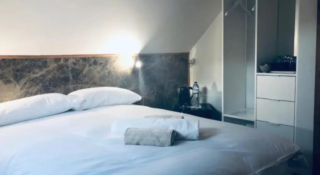 Двухместный номер Standard The Six Bells Hotel